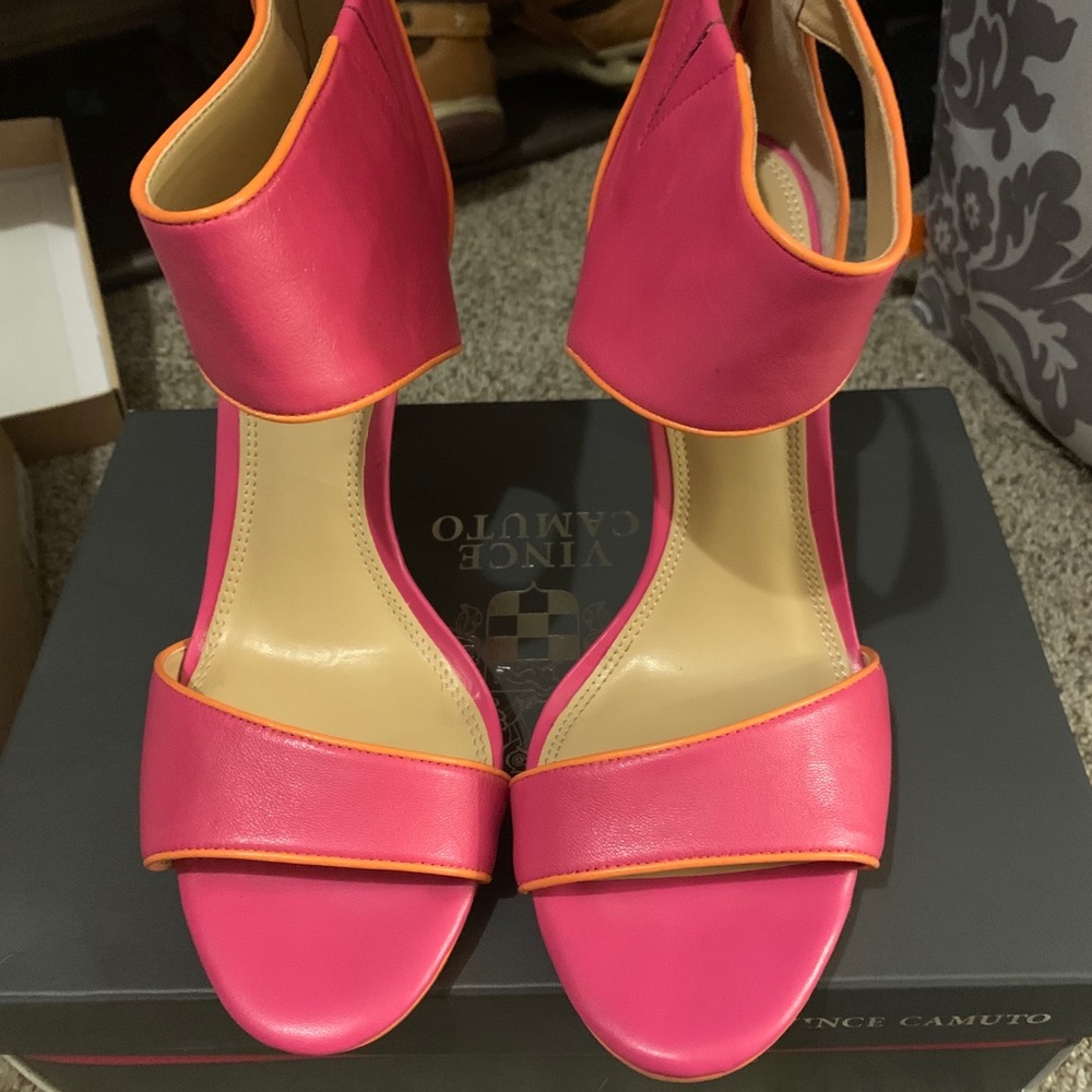 Gianni Bini heel